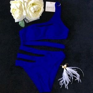 Bandage Asymmetric One-Piece Monokini Swimsuit